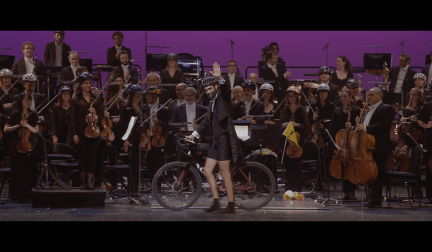 Tour d'orchestre à bicyclette