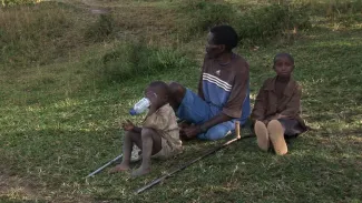 Au nom du Père de tous du ciel